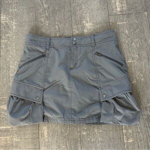 Athleta Skort Gray Sz 6 Front Cargo Pockets
